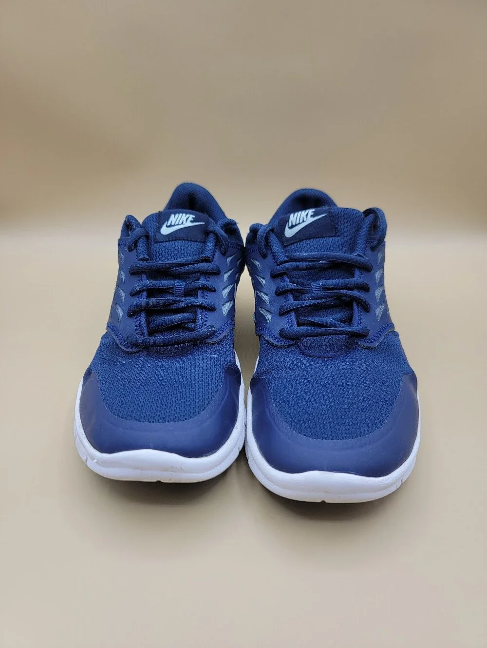 Nike Orive NM Low Top Lightweight Women's Shoes Size 8.5 Deep Royal Blue Walking